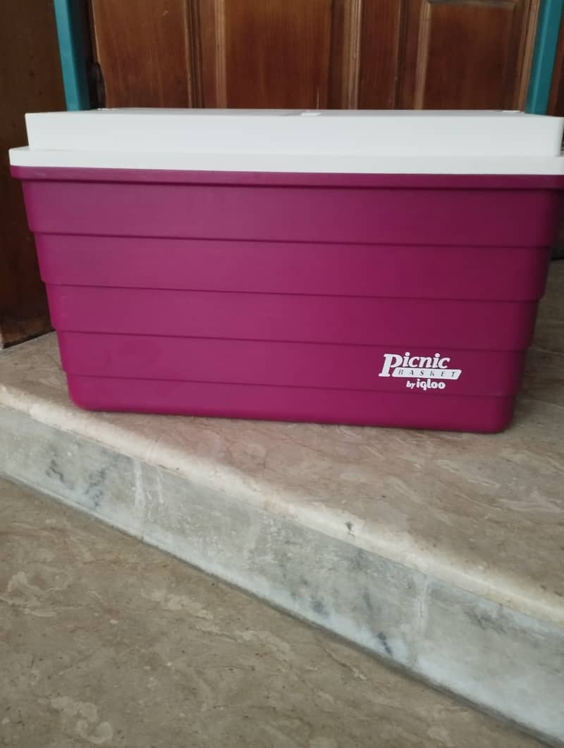 Isloo Picnic Box ( Made in USA) 3