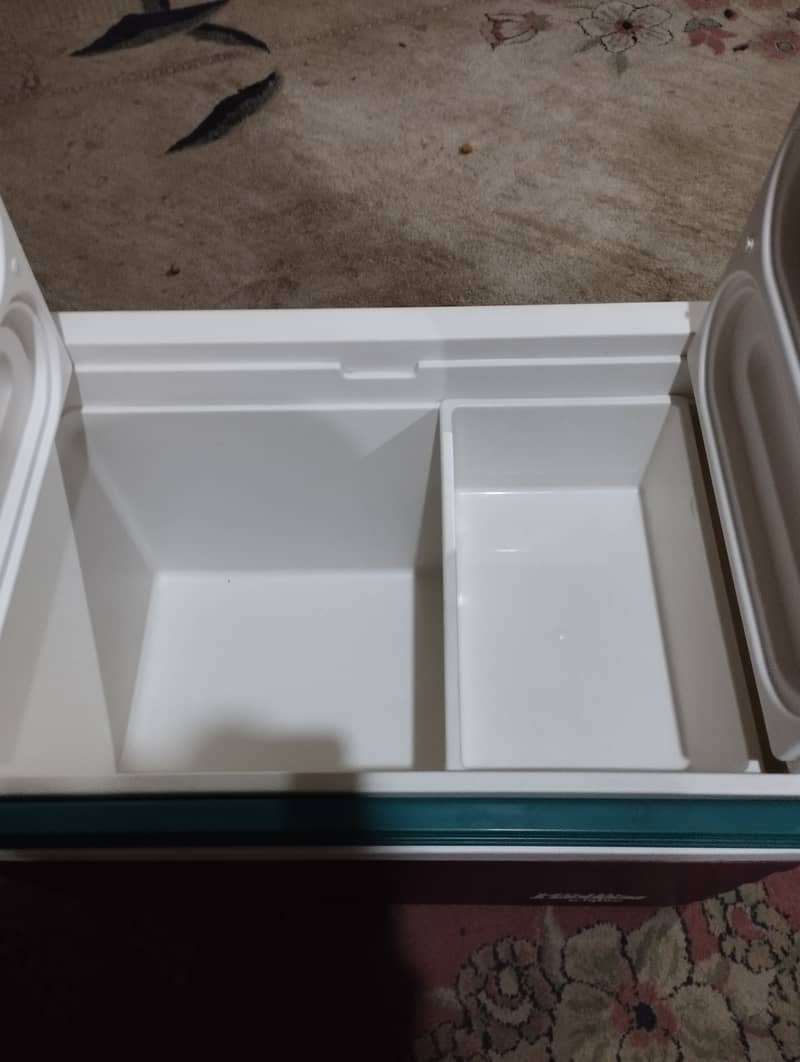 Isloo Picnic Box ( Made in USA) 6
