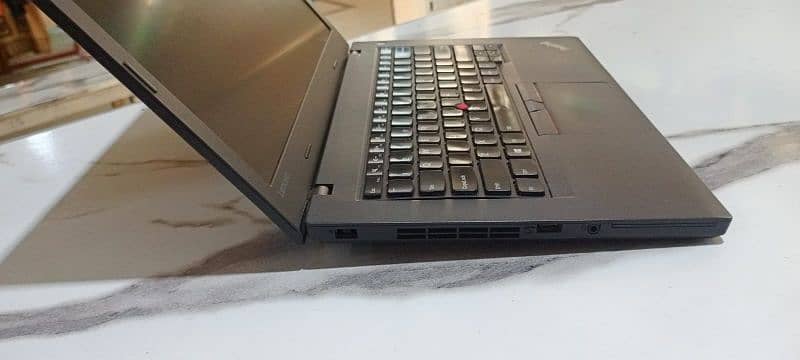 Lenovo thinkpad L470 core i5 7th Gen. 16 GB RAM. . . Business Machine 0