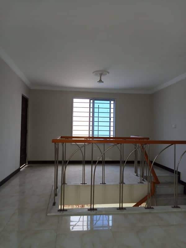 1 Kanal Double Storey House for Rent 35