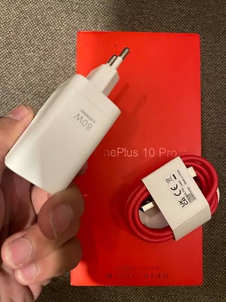 Oneplus 10 pro ka 100% original box pulled charger hy 2