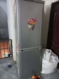 Samsung Fridge full size refrigerator for sale