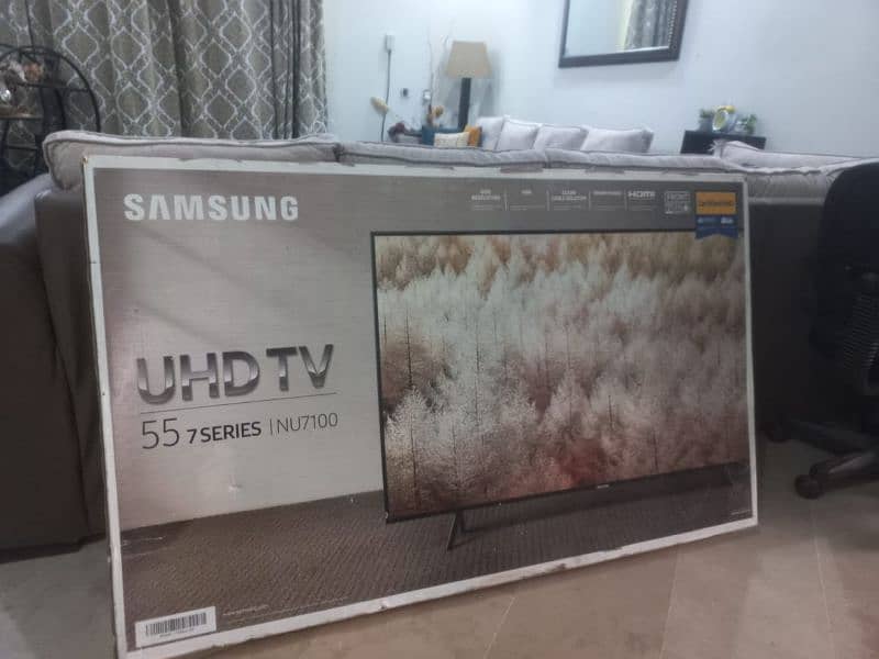 Samsung LED NU 7100 1