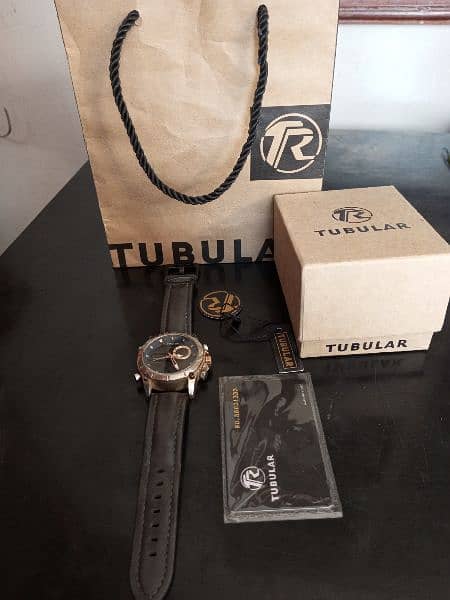Tabular watch original Real price 6000 
Now only 2700
DM me 1