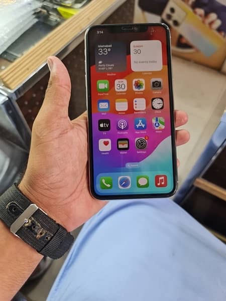 iPhone 11 Pro Max Pta Approved 2