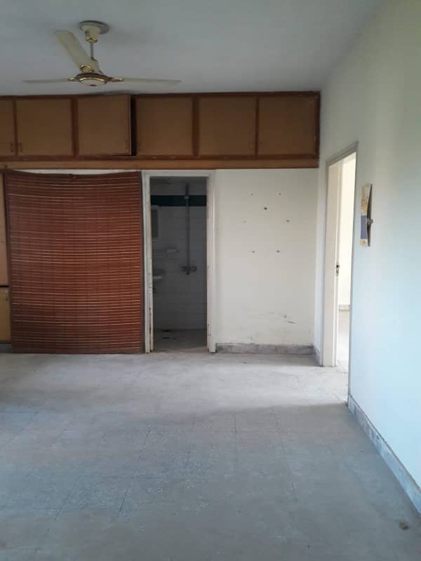 G-11 Real Pics PHA Flat C Type First Floor Near Main Road 7