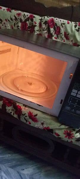 microwave oven 5
