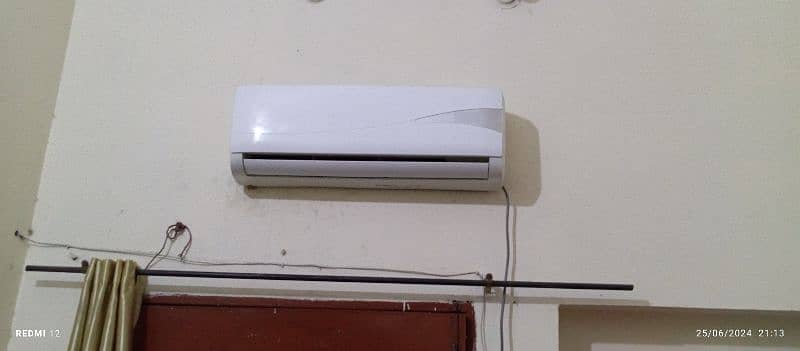 Haier Split AC non inverter 0