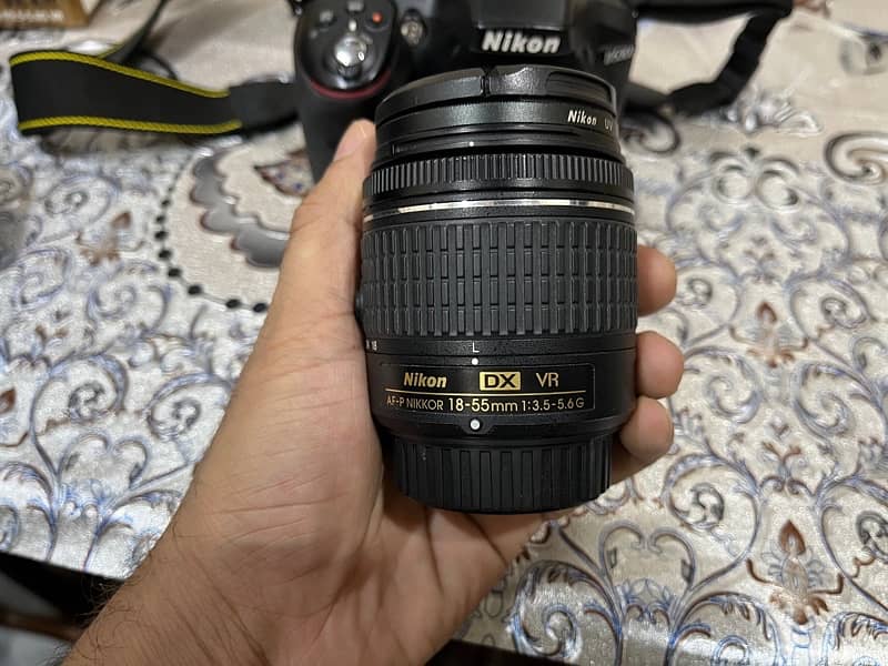 Nikon D5300 DSLR with AF Nikkor 18-50mm 3