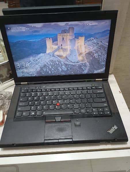 lenovo T430 core i5 4gb Ram 300gb storage 0