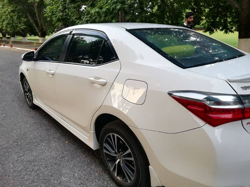 Toyota Corolla Altis 2019 9