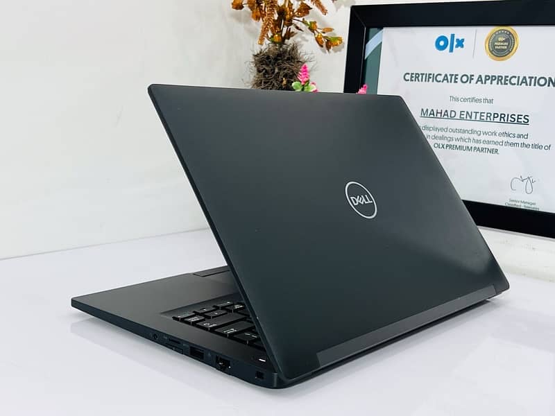 dell 7490 core i7 8th generation -Quard core - lush condition 6