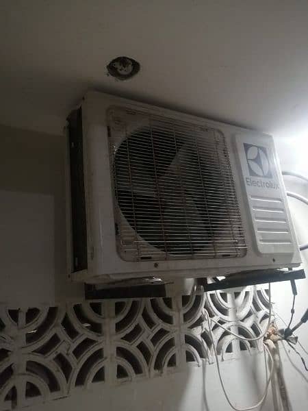 Air conditioner for sell 5