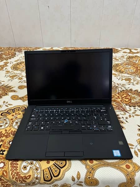 Dell 7490 i5 8 gen 1