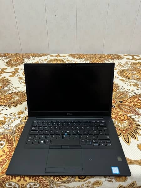 Dell 7490 i5 8 gen 5