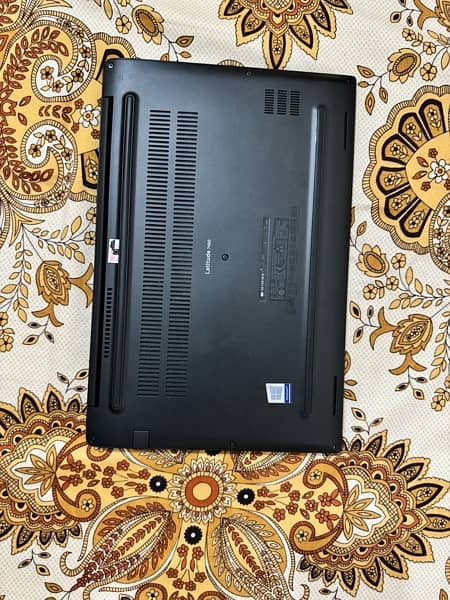 Dell 7490 i5 8 gen 10