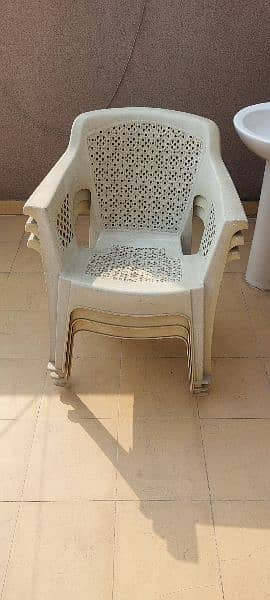 plastic chairs 1