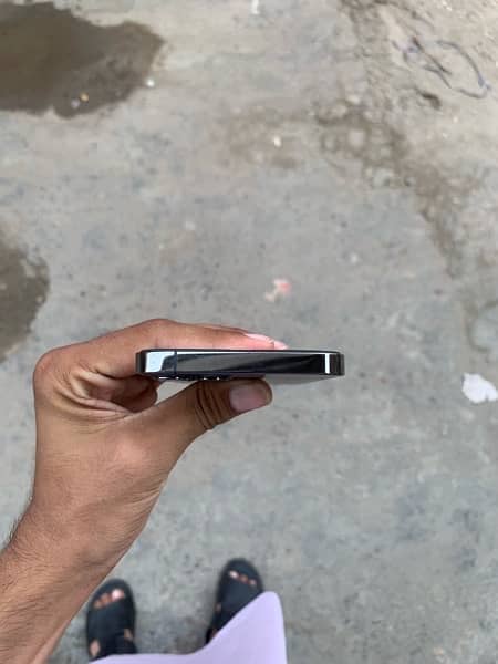 iPhone 12pro 128GB 4