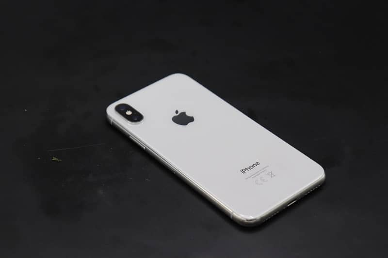 Iphone X (64GB) 2