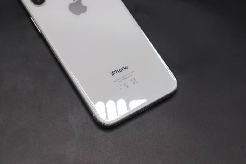 Iphone X (64GB) 3