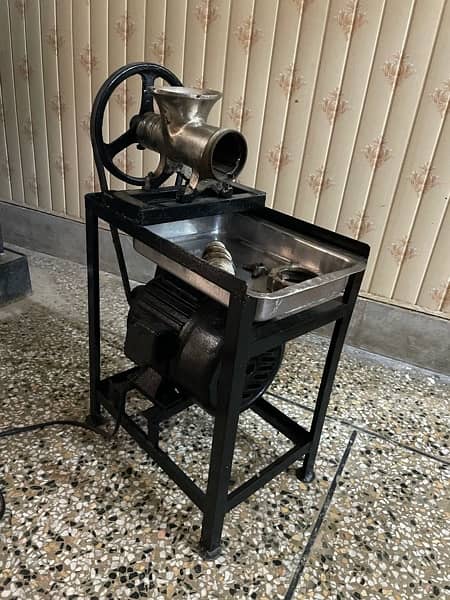 Qeema machine meat grinder 3