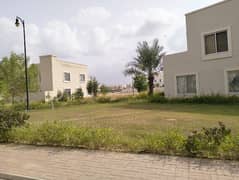 precinct 35,4bedroom park face villa available for sale in bahria Town Karachi
