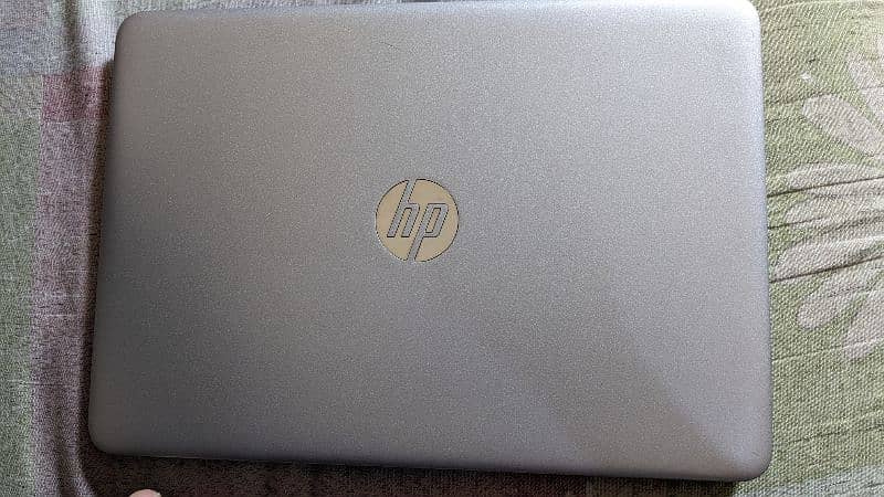 HP Elite Book 840 g3 core I-5 6th generation| ram 8 Gb SSD 256gb | 4