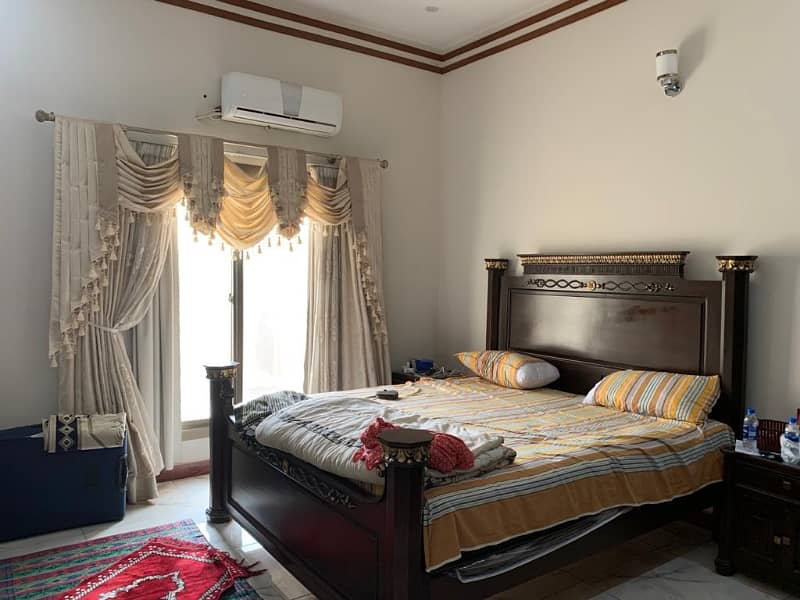 precinct 1,ready to move villa available for sale in bahria Town Karachi 9