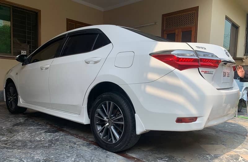 Toyota Corolla Altis 2019 3