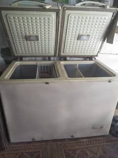 Dawlance refrigerator 2 in 1 urgent sale. only Serious buyers contact. 0