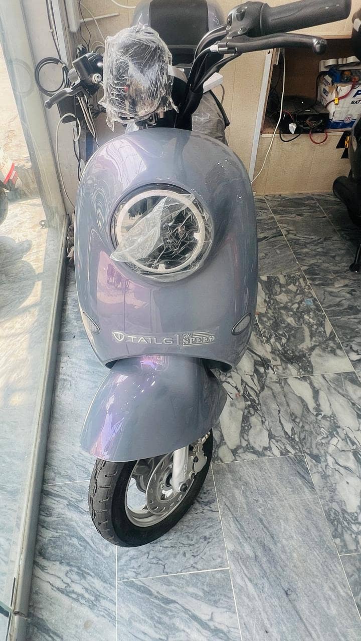 HI SPEED Electric Scooty  Motor 1000WATT  For Sale 10