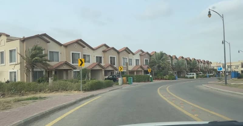 precinct 10B, 3bedroom 152 square yards ready to move villa available for sale in bahria Town Karachi 4