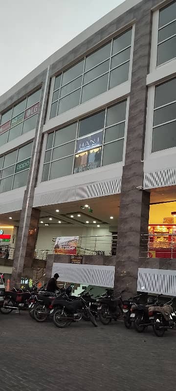 A. Q super market ground floor ready shop available for sale in bahria Town Karachi 13