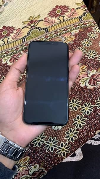 iphone 11 pro 256gb PTA Approve 6