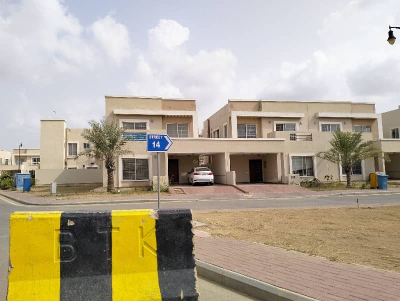 precinct 27,3 bedroom ready to move villa available for sale in bahria Town Karachi 15
