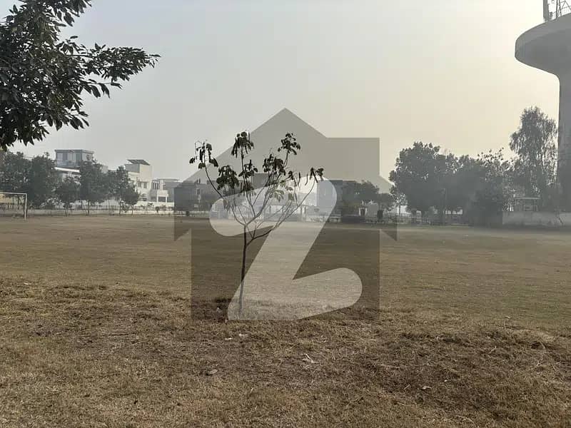 ARZ PROPERTIES OFFERS 8 MARLA HOT AND PRIME LOCATION PLOT FOR SALE IN DHA PHASE 1 BLOCK A 4