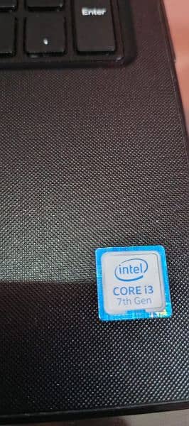 Dell laptop cori3 12GB/256 1