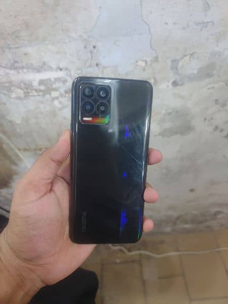 realme8.8 gb ram 128 gb rom with box and charger 0