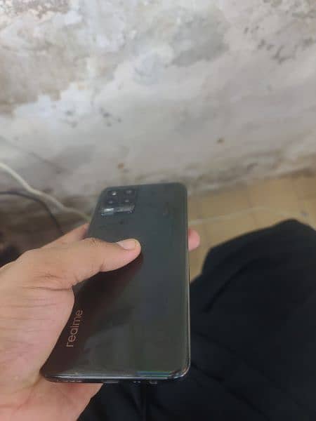 realme8.8 gb ram 128 gb rom with box and charger 4