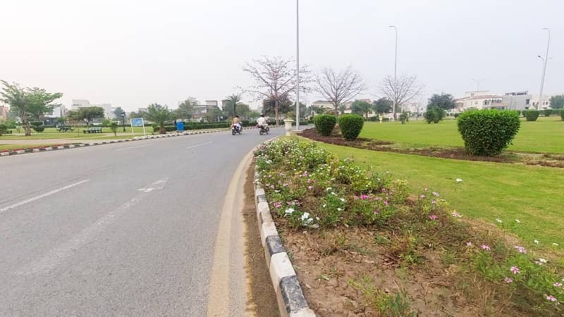 1 Kanal Residential Plot Available For Sale In Lake City Sector M2 11