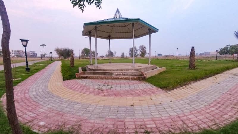1 Kanal Residential Plot Available For Sale In Lake City Sector M2 25