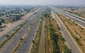 8 Marla Main Boulevard Commercial Plot For Sale In Lake City Lahore