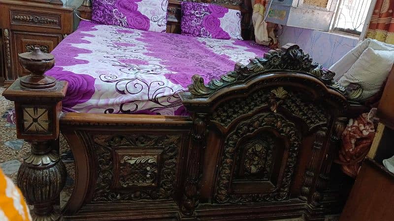 chenuti havelyaa king bed 2