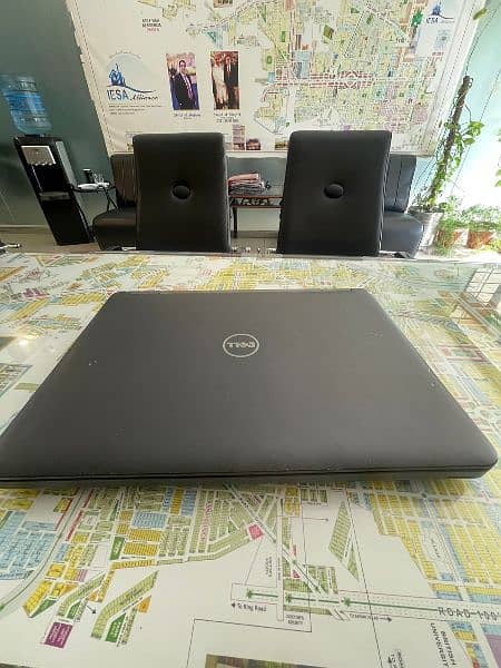 Lap top for sale  i5 generation 8ram 250 SSD Hard 3