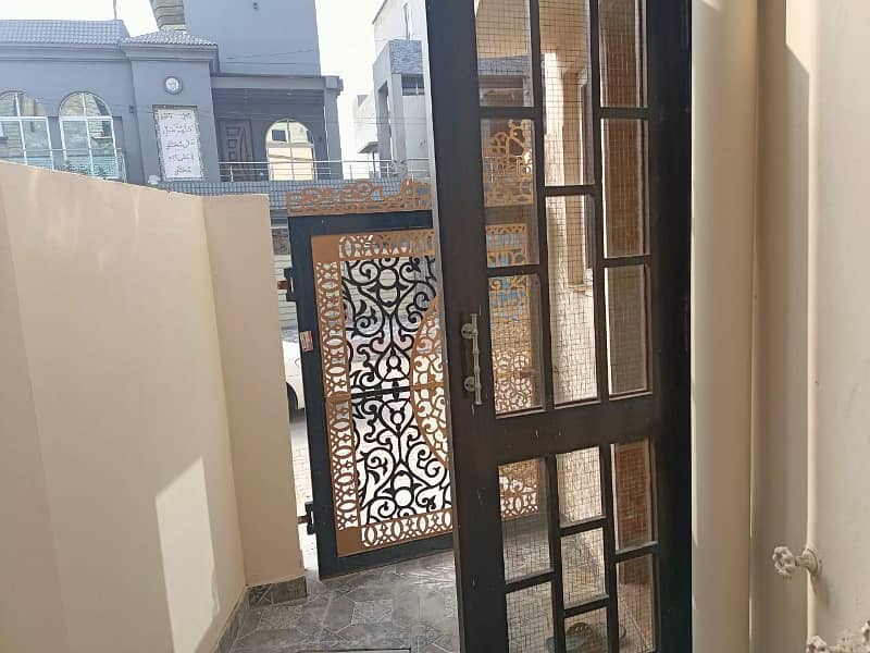 Low Price Brand New Spanish 5 Marla House Available for Sale at Bahria Town Lahore 14