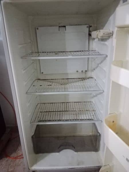 Dawlance fridge full size working condition 2