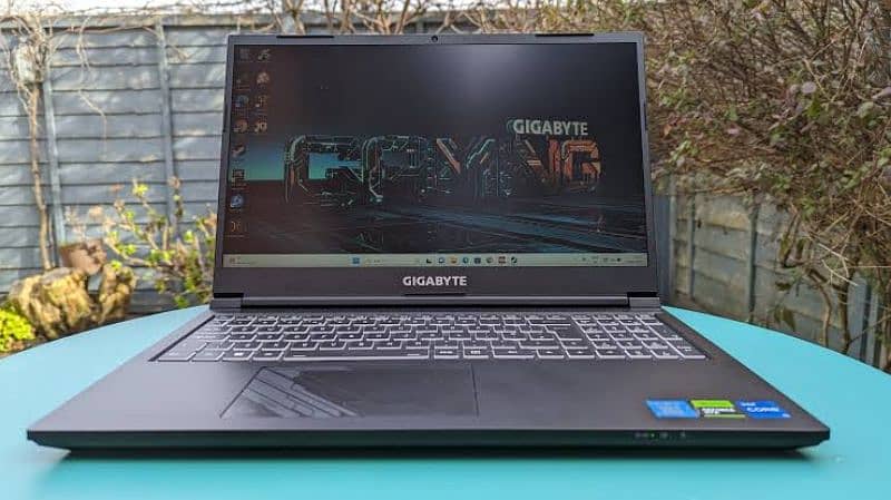 Gigabyte G5 Nvidia RTX 4060 16/512 gaming laptop 1