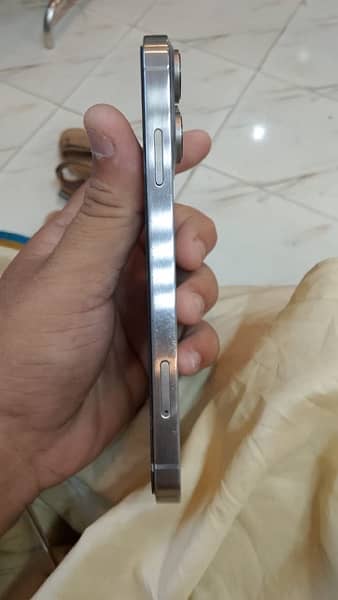 I phone Xr 128gb convert 15 pro 1