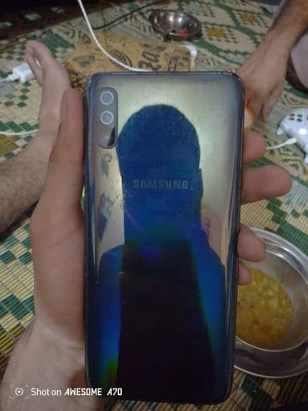 Samsung galaxy a70 6gb 128gb 1