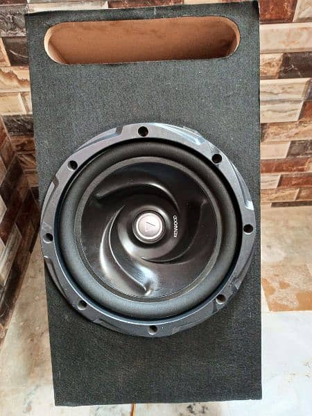 WOOFERS AND AMPLIFIER COMPANY KENWOOD 6